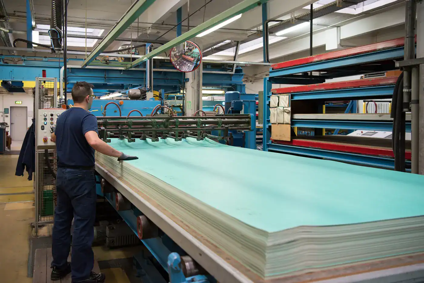 Quality control of KLINGERSIL gasket sheets